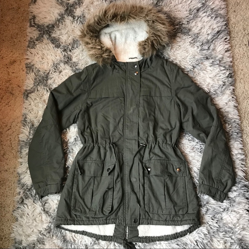 F21 Warm Army Green Jacket L
